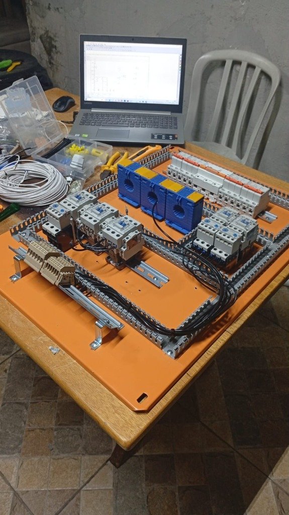 montagem-painel-eletrico-bancada-sp - Montagem de placa de comando com esquema elétrico e contatores em SP